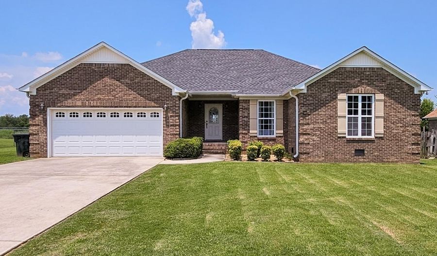 15729 Lapington Rd, Athens, AL 35614 - 3 Beds, 2 Bath
