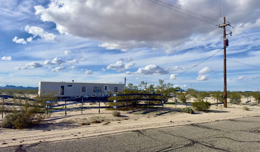 32012 Avenue 41 E, Bouse, AZ 85325 - 0 Beds, 0 Bath