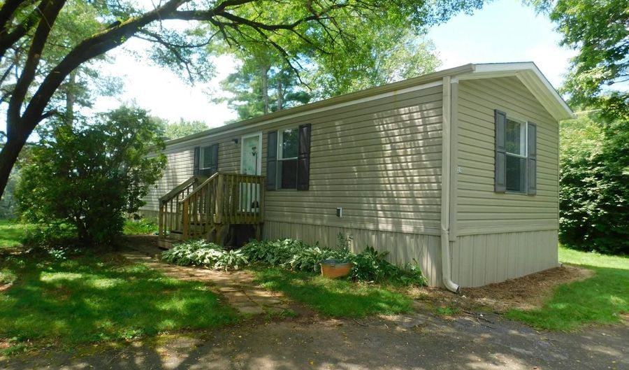 32 Freemont Rd, Asheville, NC 28806 - 2 Beds, 2 Bath