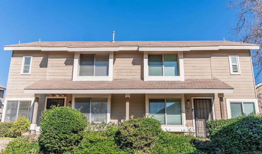 7483 Tooma St B, San Diego, CA 92139 - 3 Beds, 3 Bath