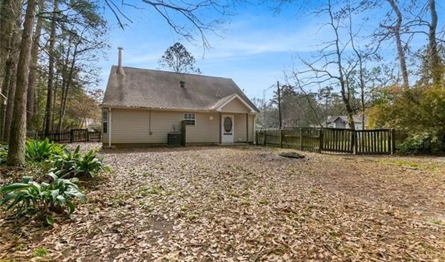 22369 EADS St, Abita Springs, LA 70420 - 3 Beds, 3 Bath