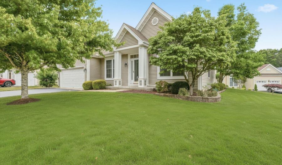 6 Valley Stream Pl, Barnegat, NJ 08005 - 2 Beds, 2 Bath