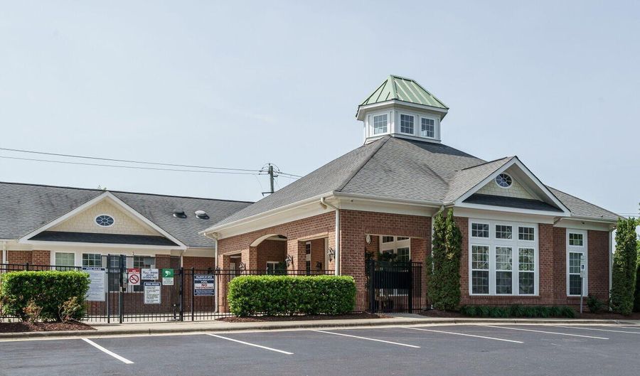 1011 Tender Dr, Apex, NC 27502 - 4 Beds, 4 Bath