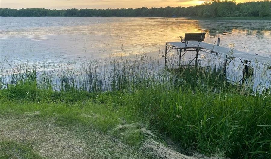 32095 402nd Pl, Aitkin, MN 56431 - 5 Beds, 3 Bath