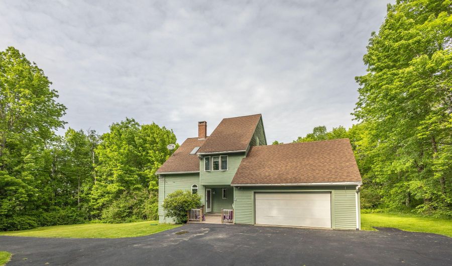 69 Morrill Rd, Belmont, ME 04952 - 2 Beds, 2 Bath