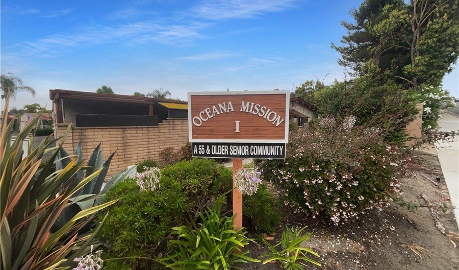 4402 Chickadee Way, Oceanside, CA 92057 - 2 Beds, 2 Bath