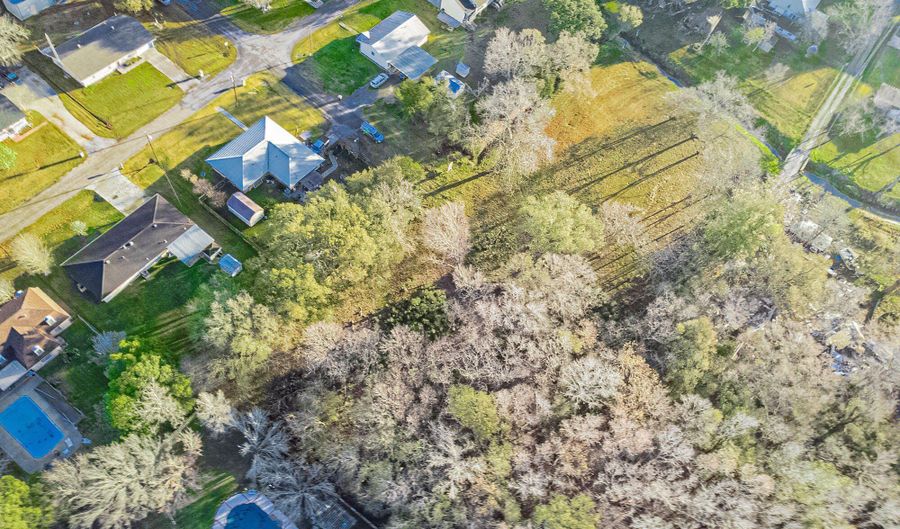 100 Fern Ave, Abbeville, LA 70510 - 0 Beds, 0 Bath