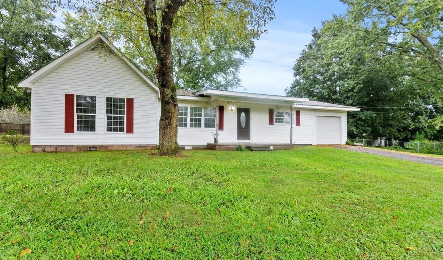 815 Martling Rd, Albertville, AL 35951 - 3 Beds, 2 Bath