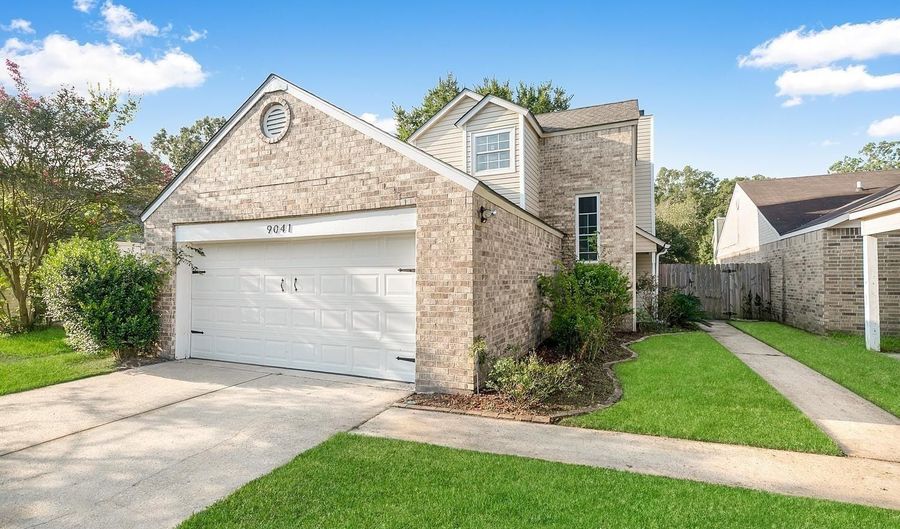 9041 Alder Dr, Baton Rouge, LA 70817 - 3 Beds, 2 Bath