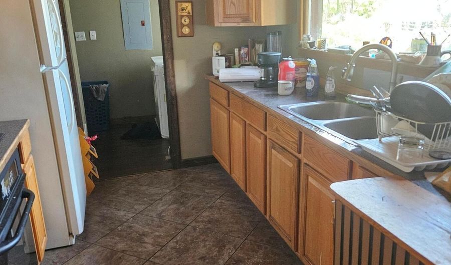 108 W 3rd Ave, Clark Fork, ID 83811 - 2 Beds, 2 Bath