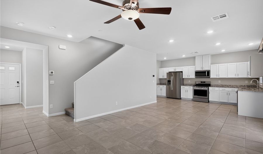 371 Scarlet Pine Ct, Henderson, NV 89044 - 4 Beds, 3 Bath