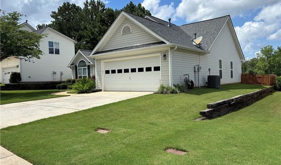 3310 MCEVER PARK Cir, Acworth, GA 30101 - 3 Beds, 2 Bath
