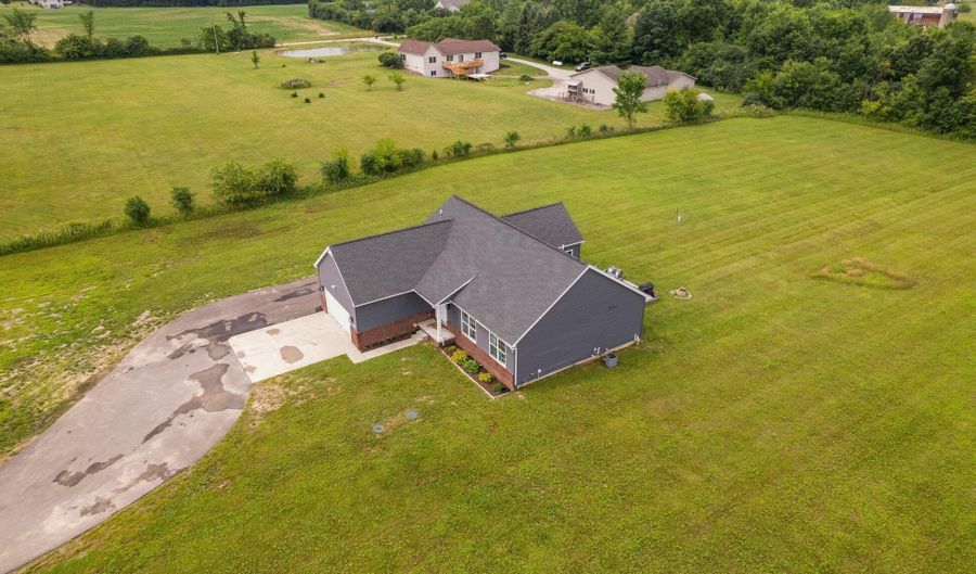 3850 Diuble Rd, Ann Arbor, MI 48103 - 3 Beds, 3 Bath