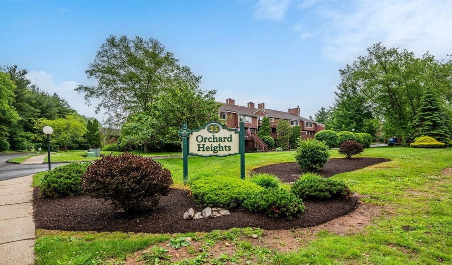 25 Florence Rd 84, Branford, CT 06405 - 1 Beds, 1 Bath