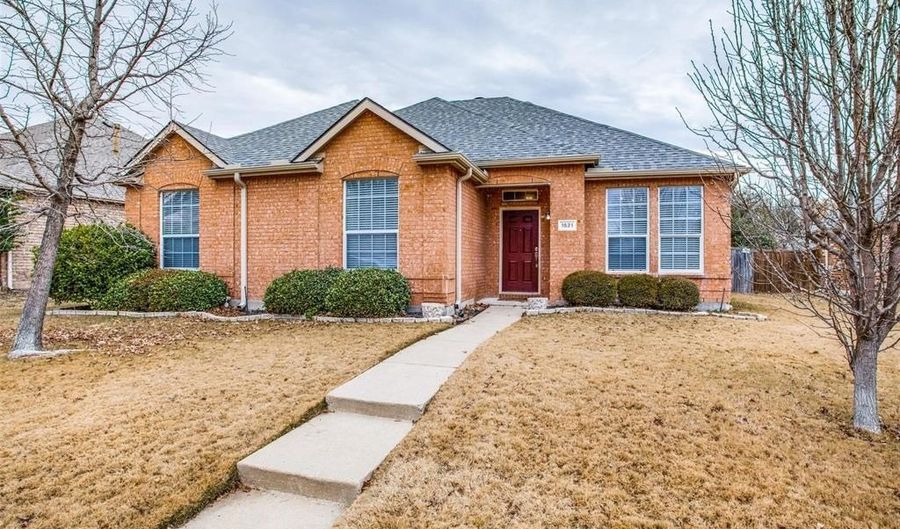 1521 Creek Springs Dr, Allen, TX 75002 - 3 Beds, 2 Bath