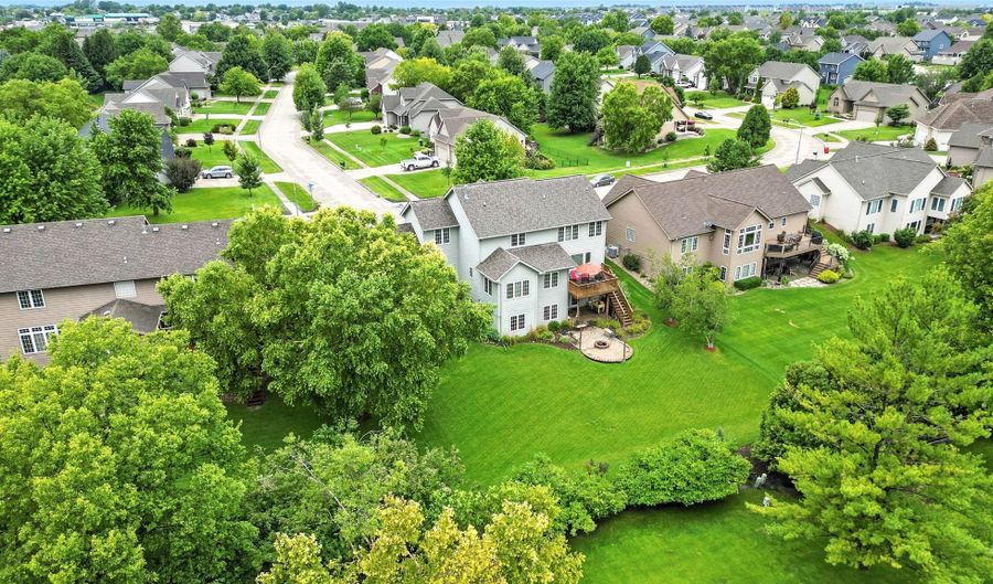2001 NE Innsbruck Dr, Ankeny, IA 50021 - 4 Beds, 5 Bath