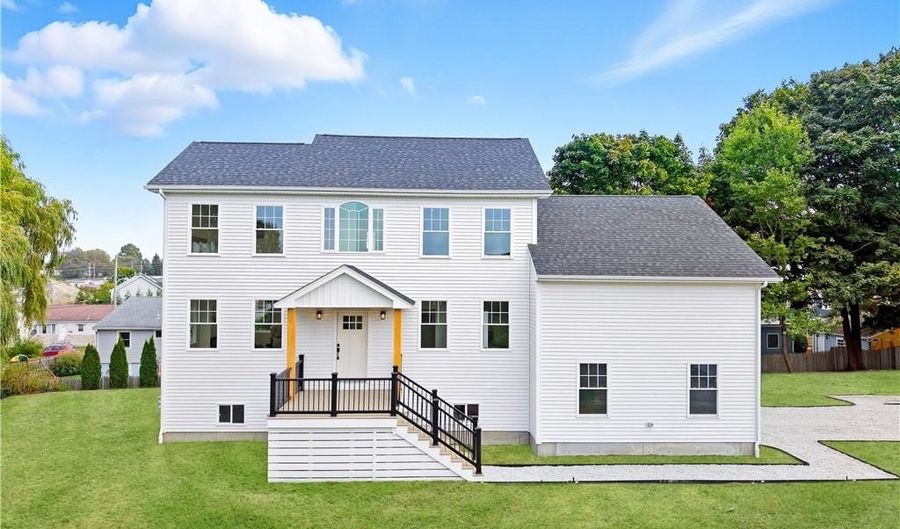 27 Soar Way, Newport, RI 02840 - 3 Beds, 3 Bath
