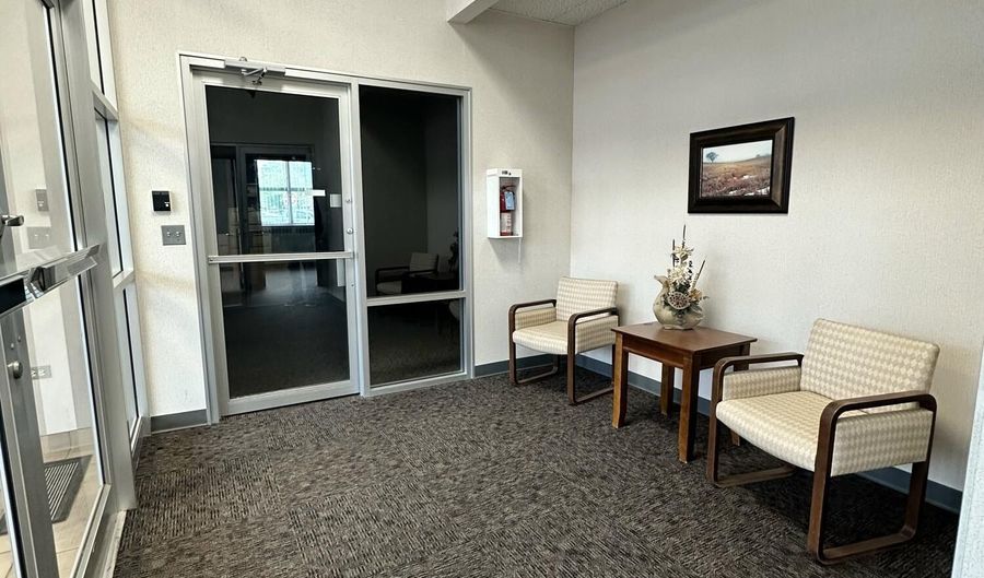 320 S 1st St, Aberdeen, SD 57401 - 0 Beds, 0 Bath