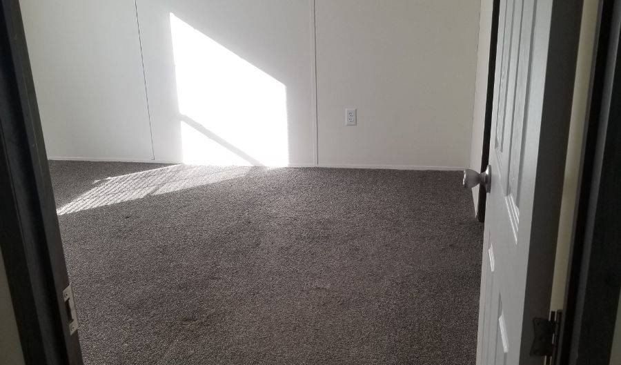 53 Apple Blossom Ln, Danbury, CT 06811 - 3 Beds, 2 Bath
