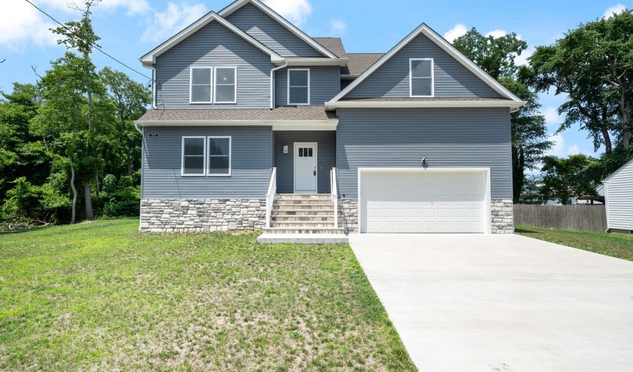 605 Bay Blvd, Bayville, NJ 08721 - 4 Beds, 3 Bath