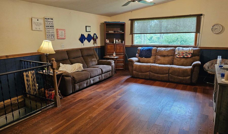 449376 E 330 Rd, Afton, OK 74331 - 3 Beds, 1 Bath