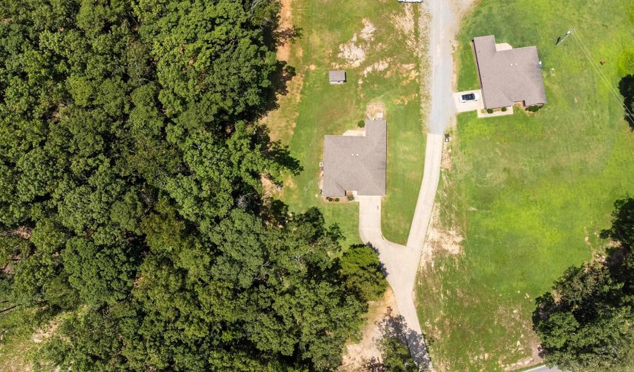 8211 Springhill Rd, Alexander, AR 72002 - 3 Beds, 2 Bath