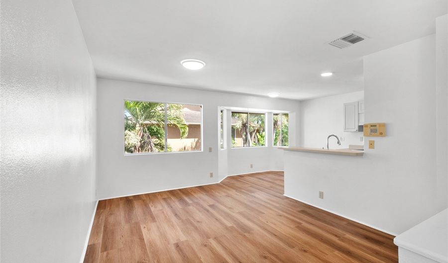 91-318 Makalea St 42, Ewa Beach, HI 96706 - 3 Beds, 2 Bath