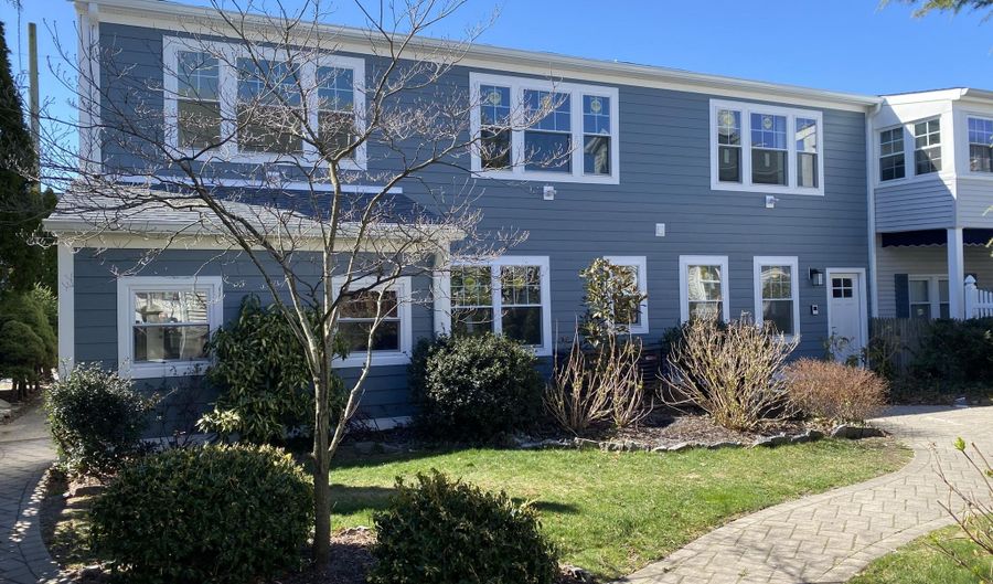 107 Woodland Ave 2ND FLOOR, Avon By The Sea, NJ 07717 - 2 Beds, 2 Bath