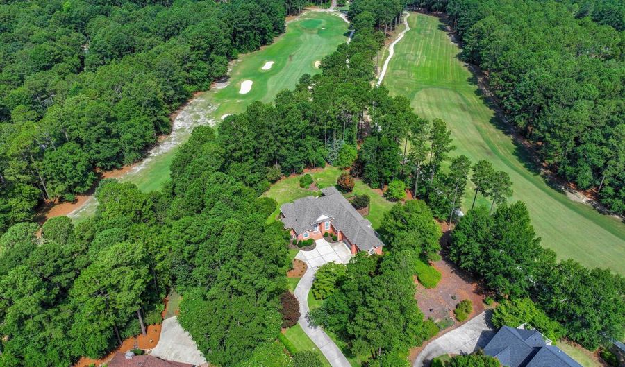 3190 Montcastle Dr, Aiken, SC 29803 - 4 Beds, 4 Bath