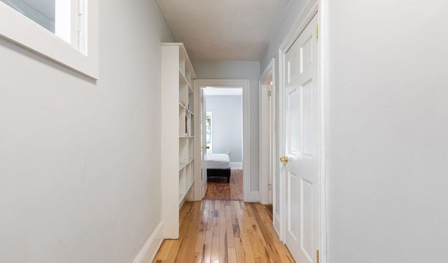 94 Mount Pleasant Ave 2, Boston, MA 02119 - 3 Beds, 2 Bath