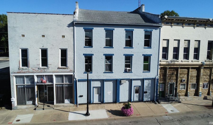125 N Perry St, Attica, IN 47918 - 0 Beds, 1 Bath