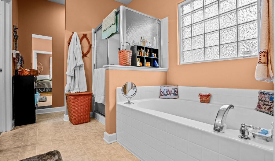 7680 Black Walnut Dr, Avon, IN 46123 - 3 Beds, 3 Bath