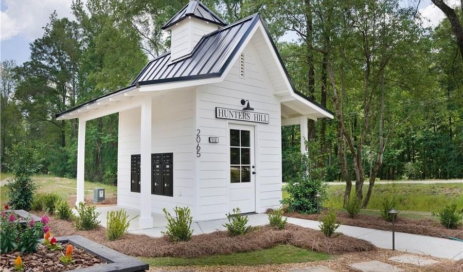 0004 HUNTERS HILL Ln, Auburn, AL 36830 - 5 Beds, 4 Bath