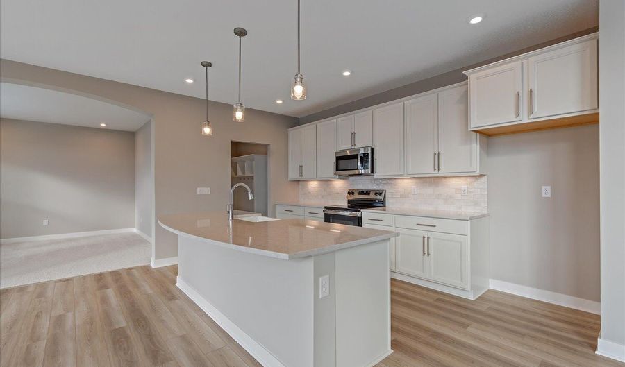 11024 Farmview Dr, Alexandria, KY 41001 - 4 Beds, 2 Bath