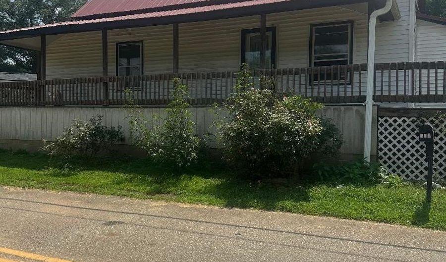 128 Westville St, Buffalo, SC 29321 - 2 Beds, 1 Bath