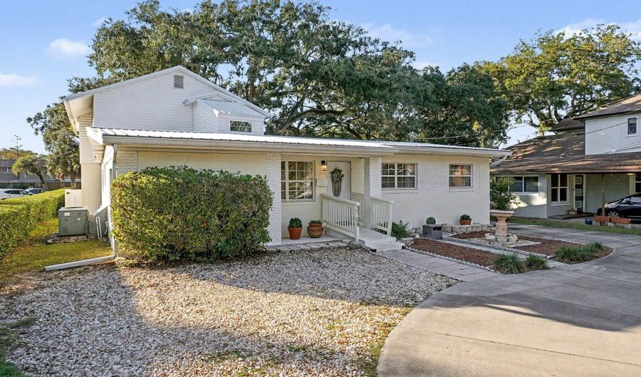 3108 Harrison Ave, Orlando, FL 32804 - 5 Beds, 3 Bath