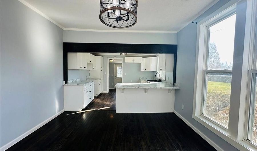 255 Church St, Austin, IN 47102 - 3 Beds, 2 Bath