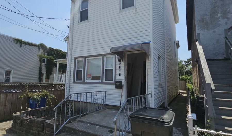 2016 Grant Ave, Atlantic City, NJ 08401 - 3 Beds, 1 Bath