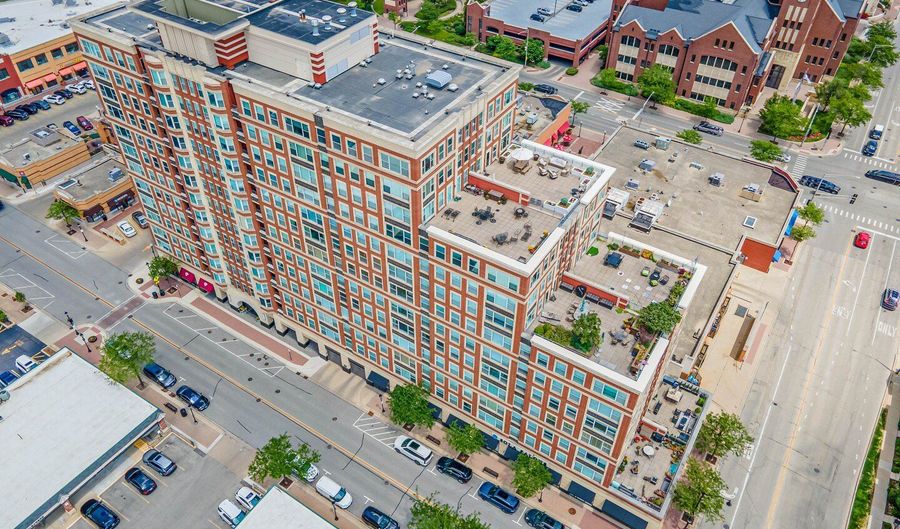 77 S Evergreen Ave 1103, Arlington Heights, IL 60005 - 2 Beds, 3 Bath