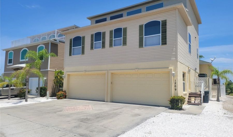 1209 APOLLO BEACH Blvd, Apollo Beach, FL 33572 - 3 Beds, 2 Bath