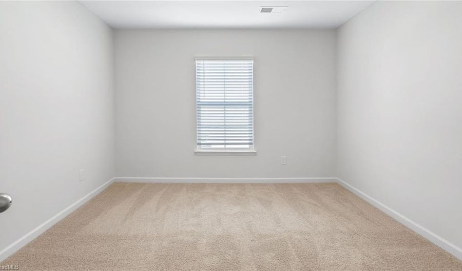 1012 Harb Dr, Archdale, NC 27263 - 4 Beds, 2 Bath