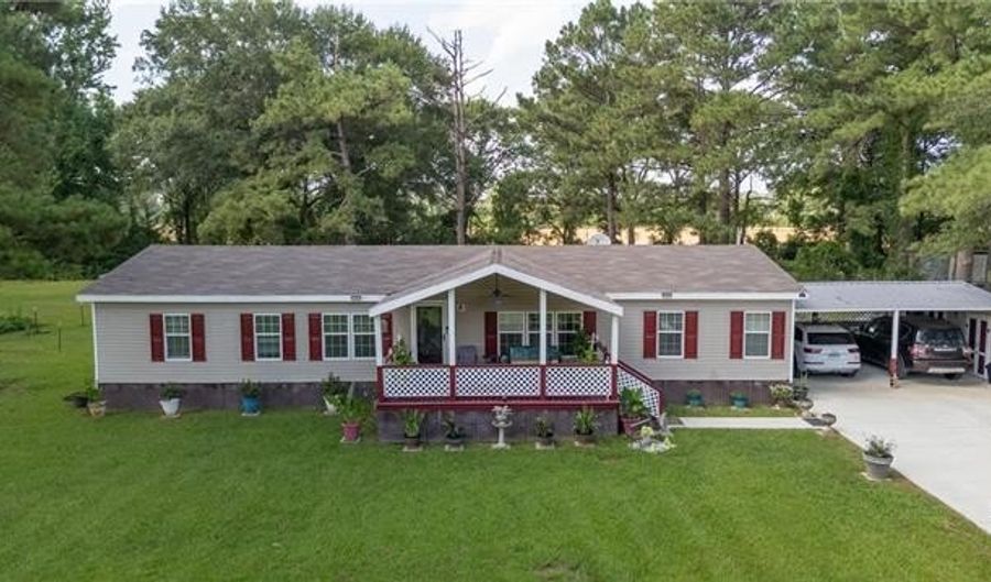 98 CHERRI St, Alexandria, LA 71302 - 3 Beds, 2 Bath
