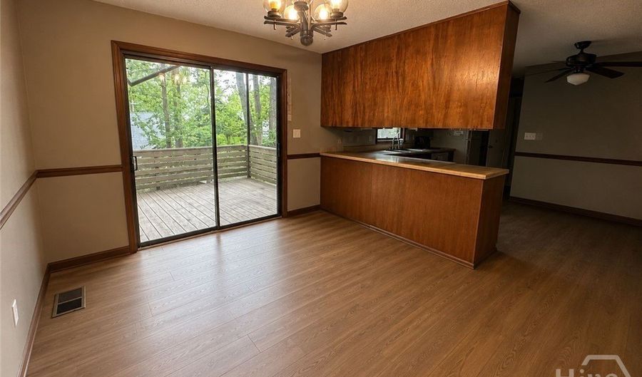110 Flannigans, Athens, GA 30605 - 3 Beds, 2 Bath