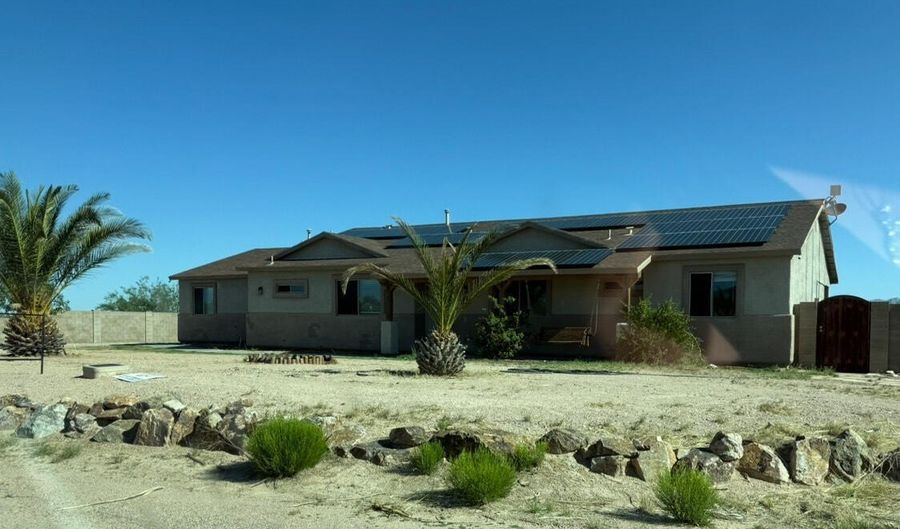 3224 W Covenant Ln, Benson, AZ 85602 - 4 Beds, 2 Bath