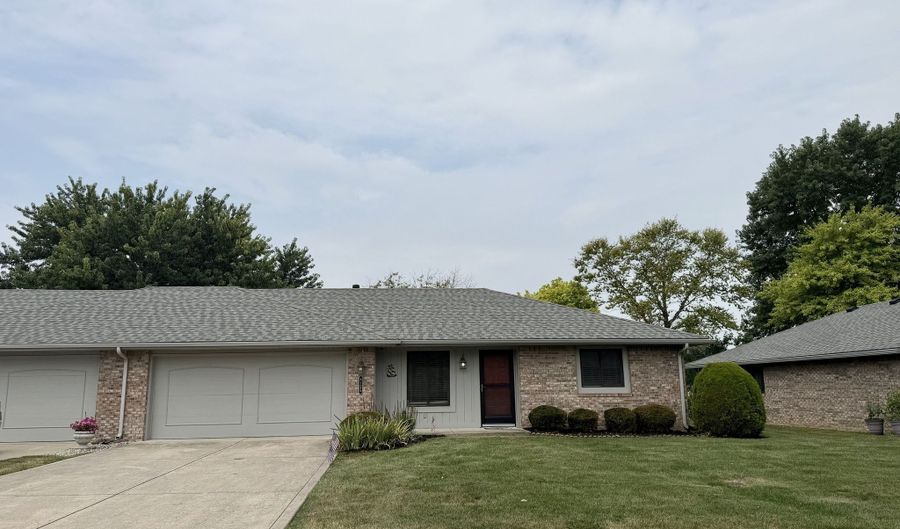 4125 Burton Place Ct, Anderson, IN 46013 - 2 Beds, 2 Bath