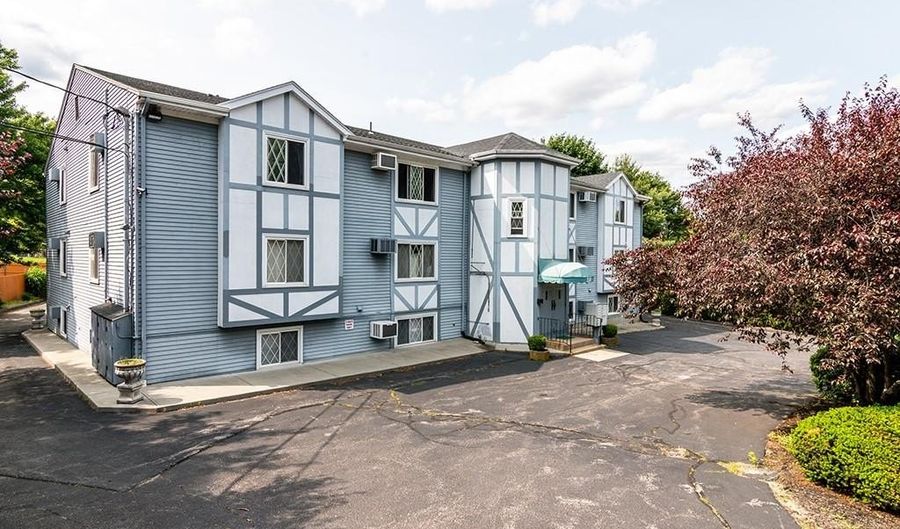330 SIMMONSVILLE Ave, Johnston, RI 02919 - 0 Beds, 0 Bath