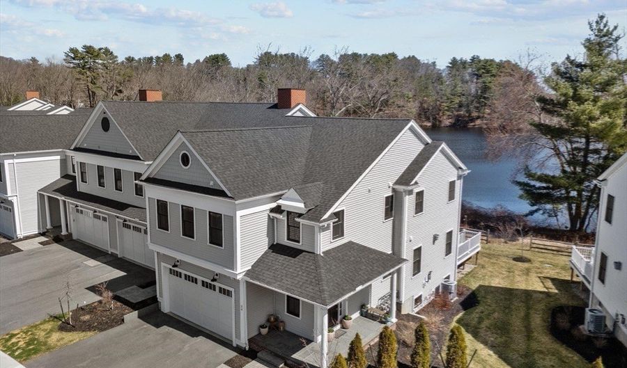 34 Cutter Ln 69, Amesbury, MA 01913 - 3 Beds, 3 Bath