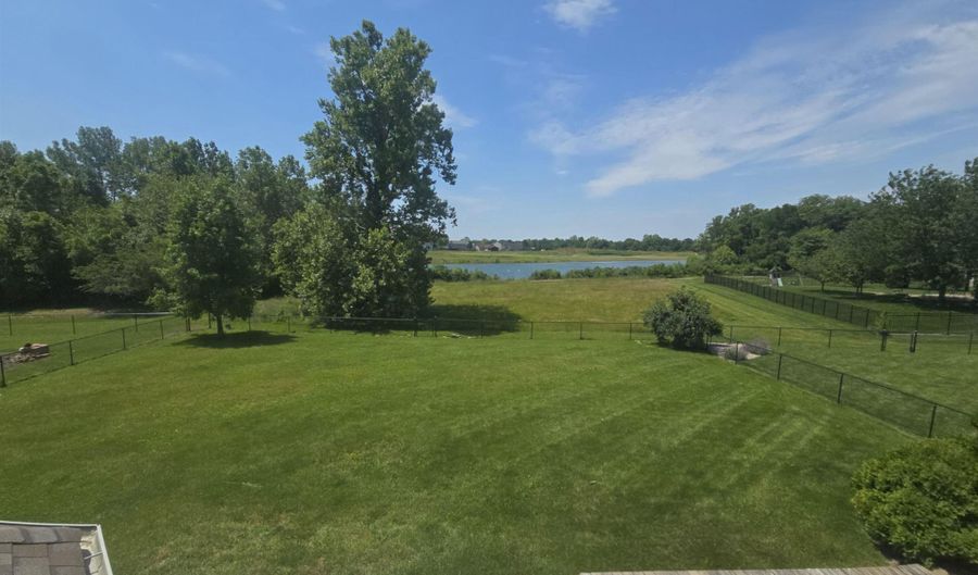 3019 Shadow Lake Dr, Indianapolis, IN 46217 - 4 Beds, 3 Bath
