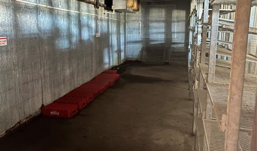 910 S Cameron, Alice, TX 78332 - 0 Beds, 0 Bath