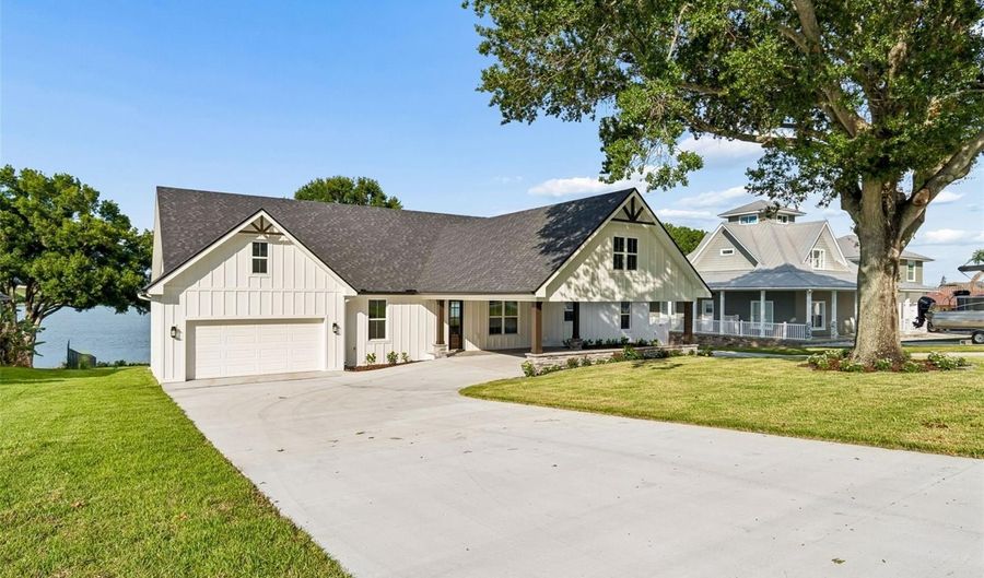 5683 OLD BERKLEY Rd, Auburndale, FL 33823 - 5 Beds, 5 Bath